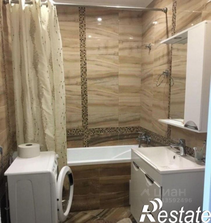 2-комн квартира улица Цюрупы, 32,  д. 32