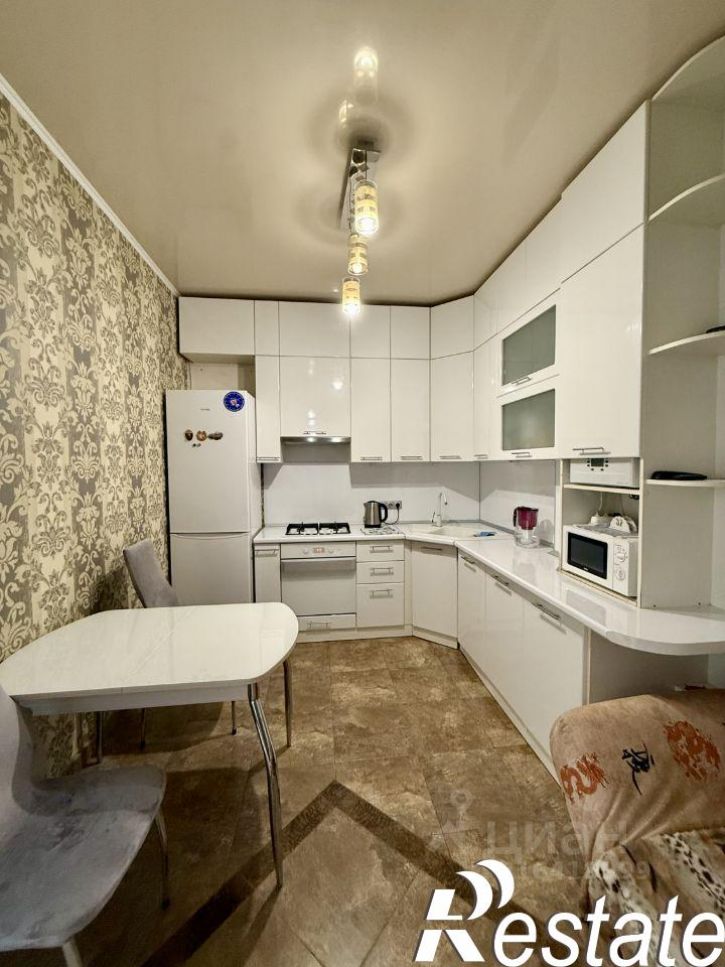 3-комн квартира Клубничная улица, 15Б,  д. 15Б