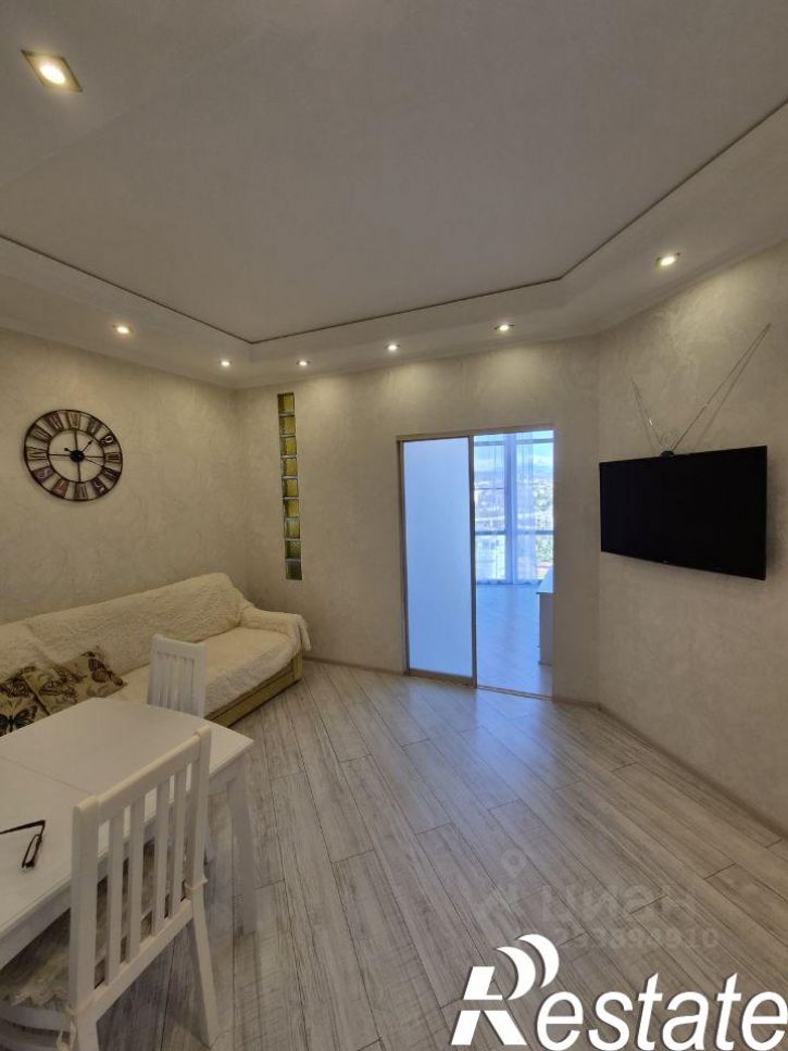 3-комн квартира улица Цюрупы, 32,  д. 32