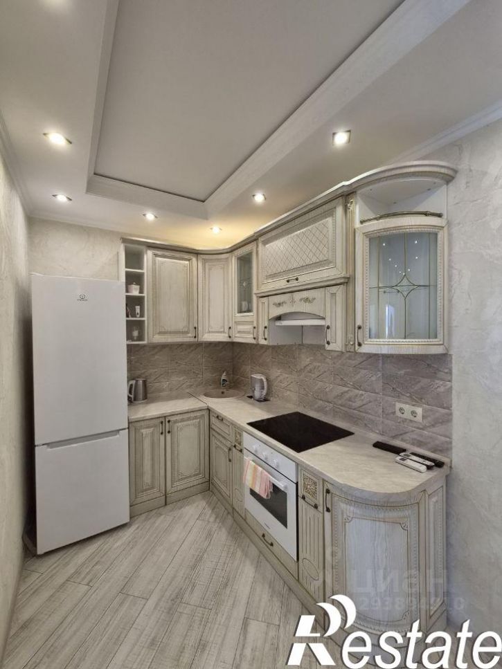 3-комн квартира улица Цюрупы, 32,  д. 32