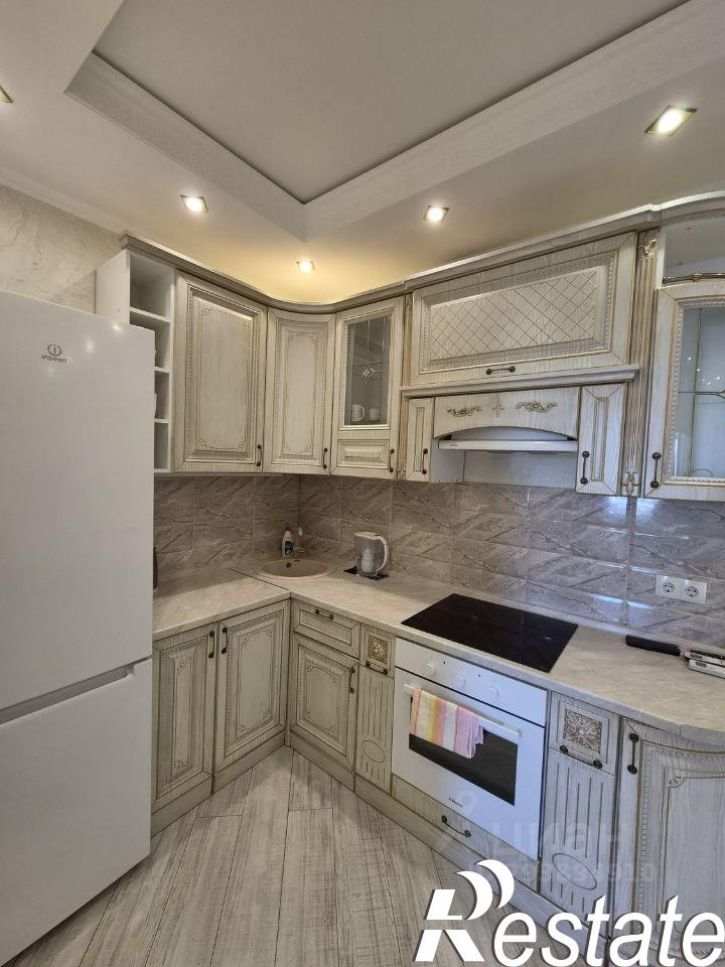 3-комн квартира улица Цюрупы, 32,  д. 32