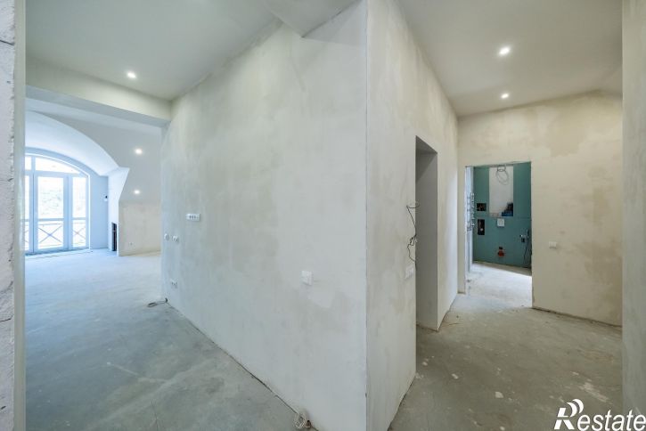 4-комн квартира Клубничная, 1/14