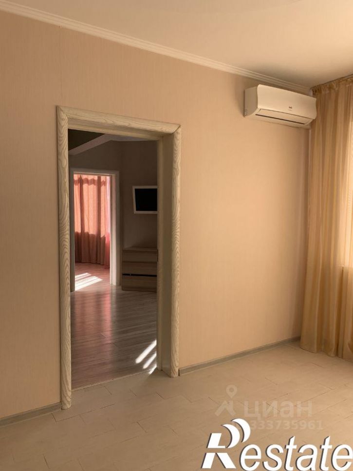 2-комн квартира Бамбуковая улица, 44Б,  д. 44Б