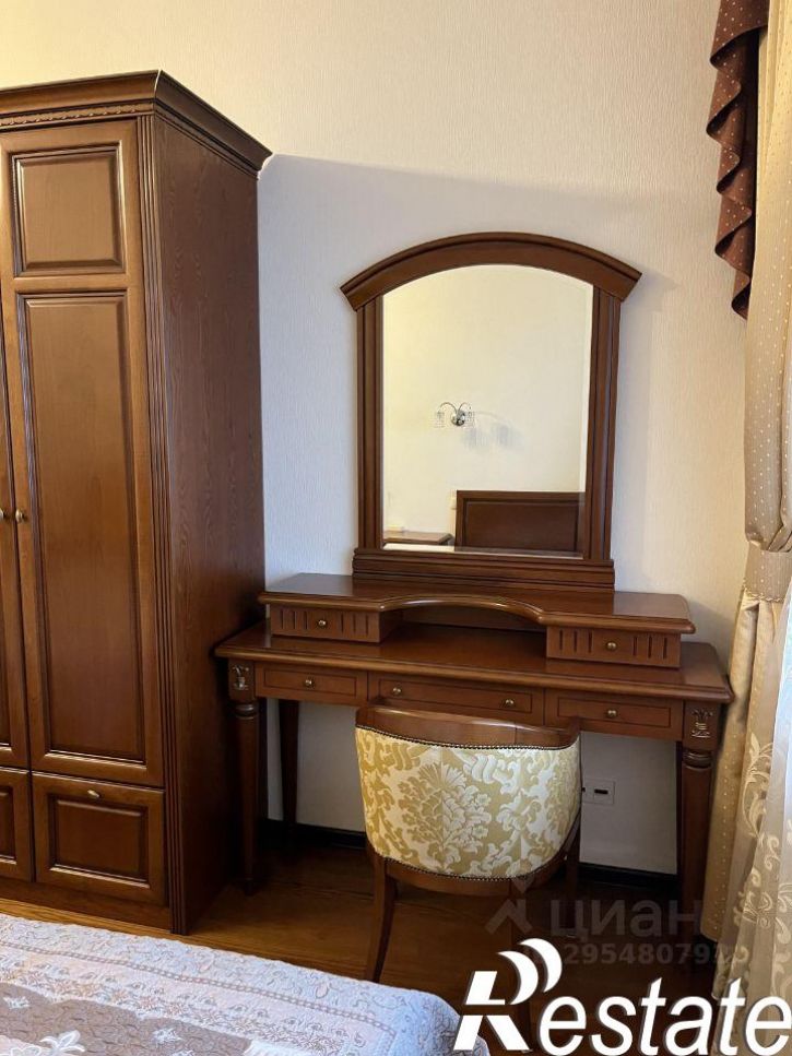 4-комн квартира Кубанская улица, 11,  д. 11