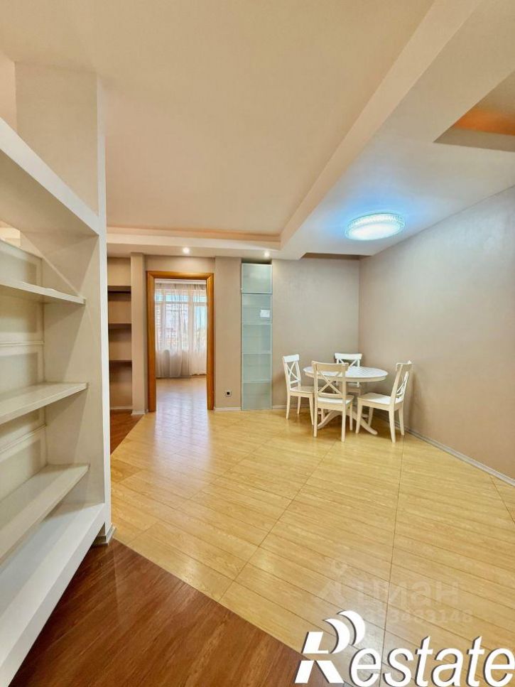 3-комн квартира улица Роз, 32А,  д. 32А