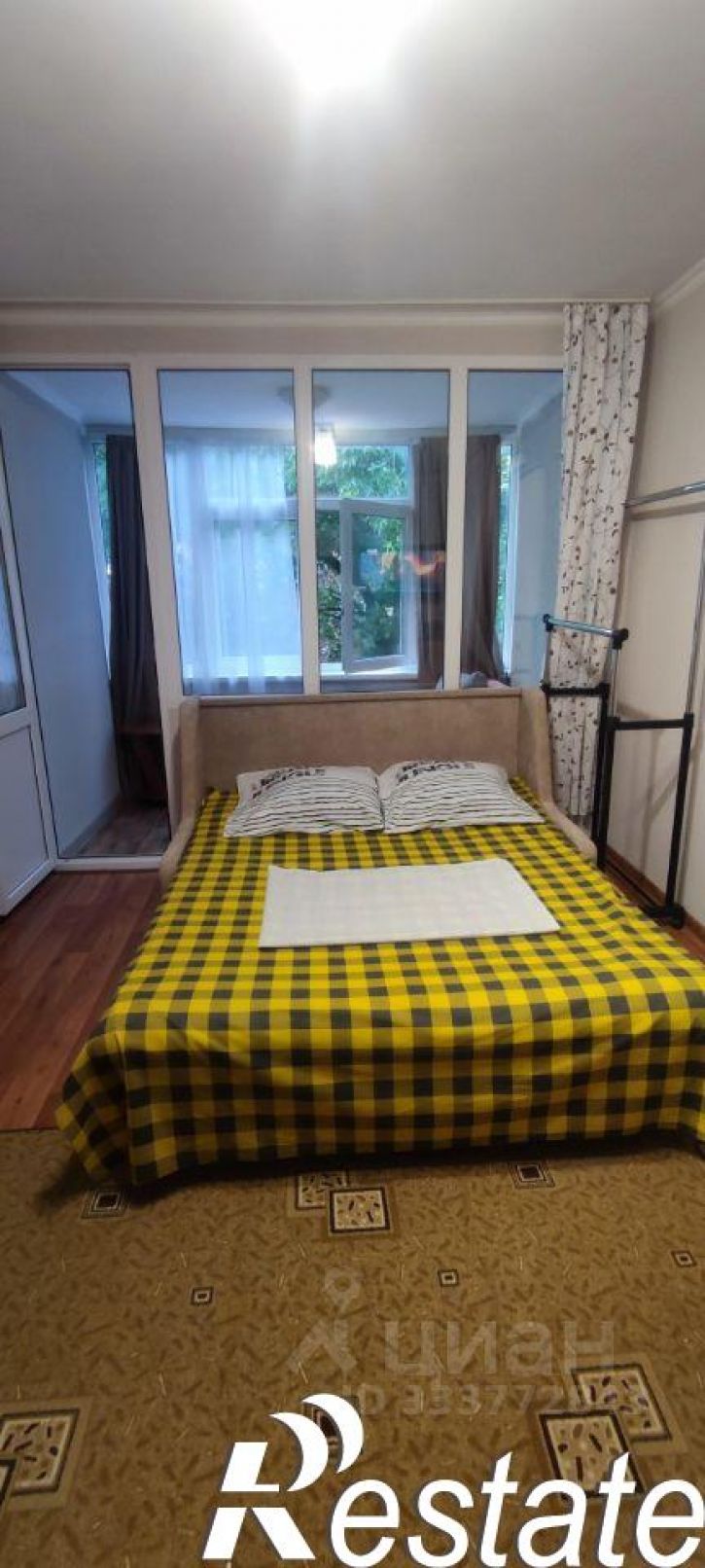 1-комн квартира улица Лазарева, 48,  д. 48