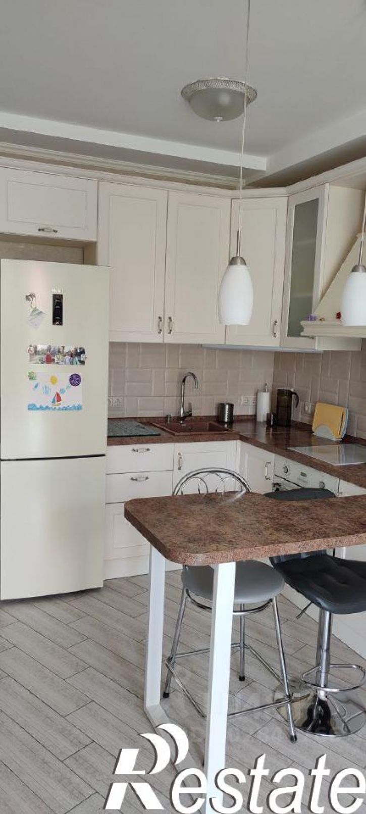 2-комн квартира улица Цюрупы, 32,  д. 32