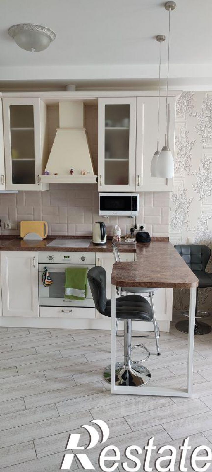 2-комн квартира улица Цюрупы, 32,  д. 32