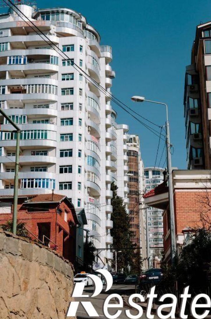 Гараж/парковка Первомайская улица, 19,  д. 19