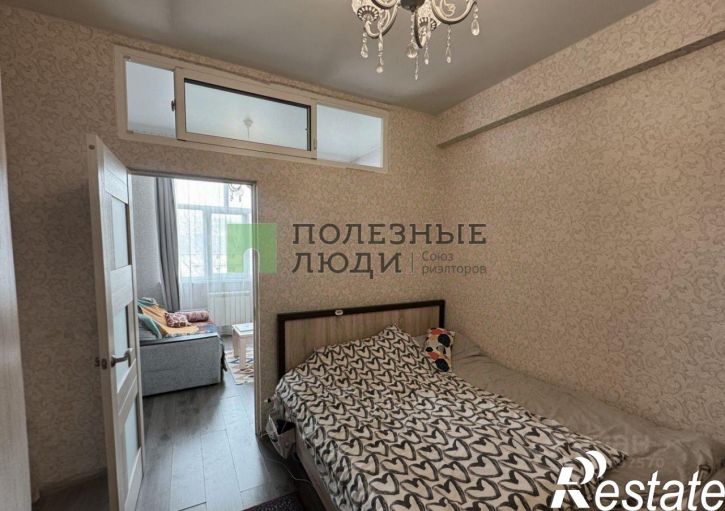 2-комн квартира Изумрудная улица, 42,  д. 42