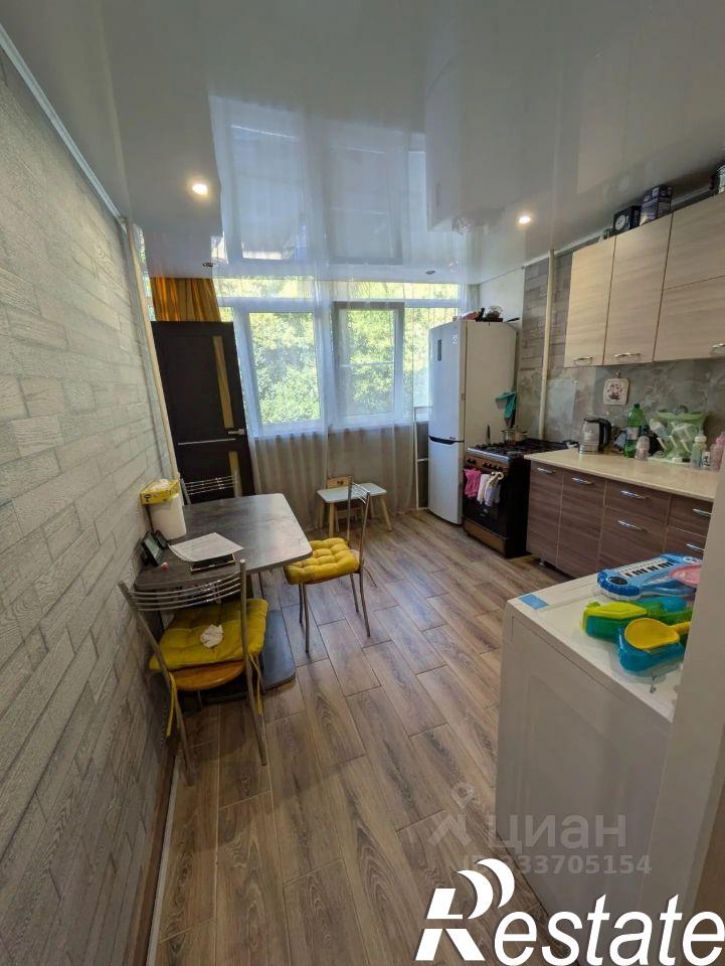 2-комн квартира Крымская улица, 30,  д. 30
