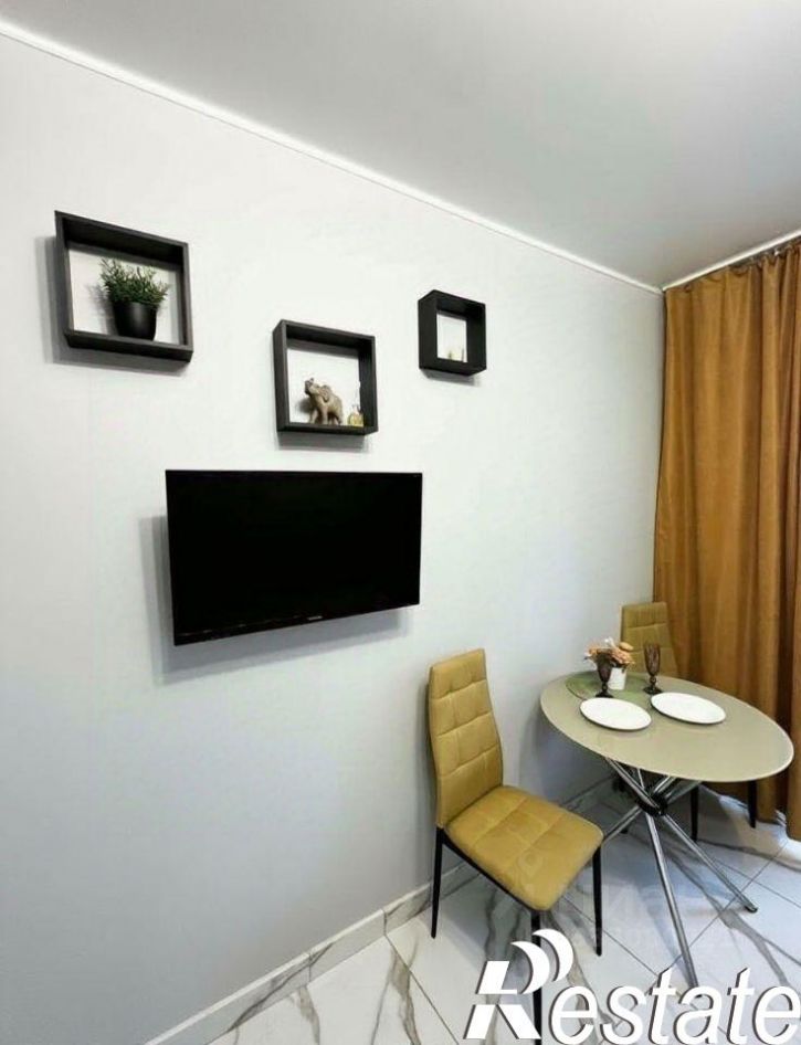1-комн квартира улица Просвещения, 87,  д. 87