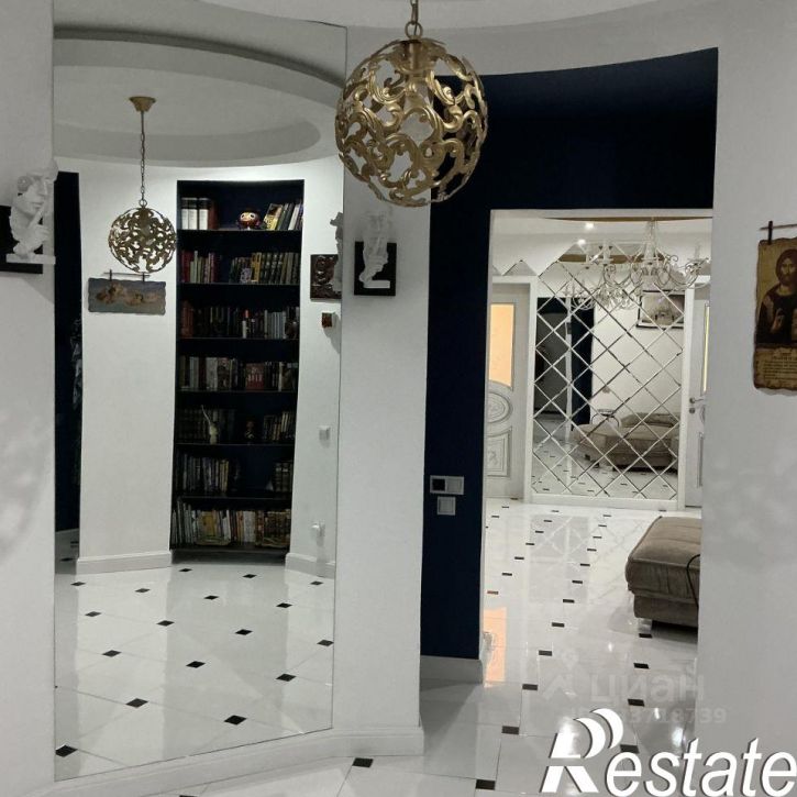 2-комн квартира улица Пирогова, 30,  д. 30