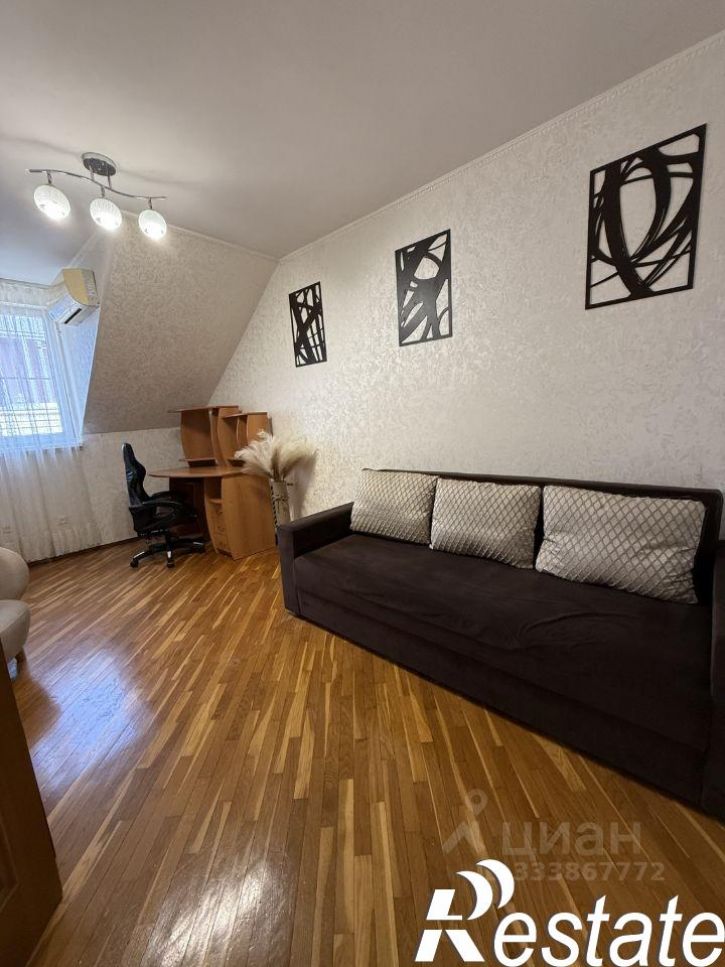 2-комн квартира Параллельная улица, 9/7,  д. 9/7