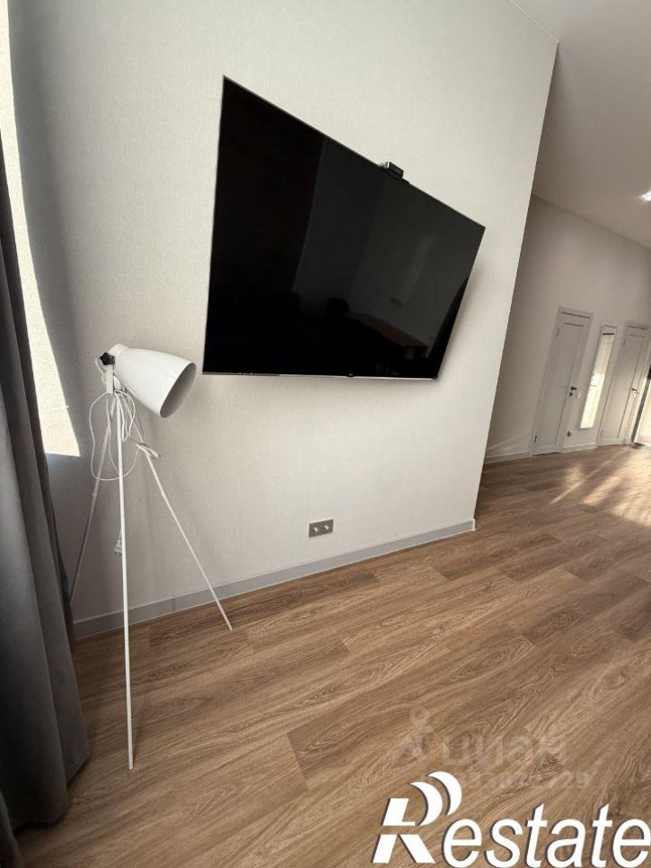 2-комн квартира улица Ленина, 290/7 к1,  д. 290/7 к1