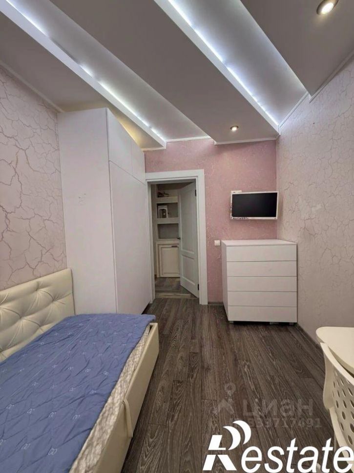 4-комн квартира Невская улица, 19,  д. 19