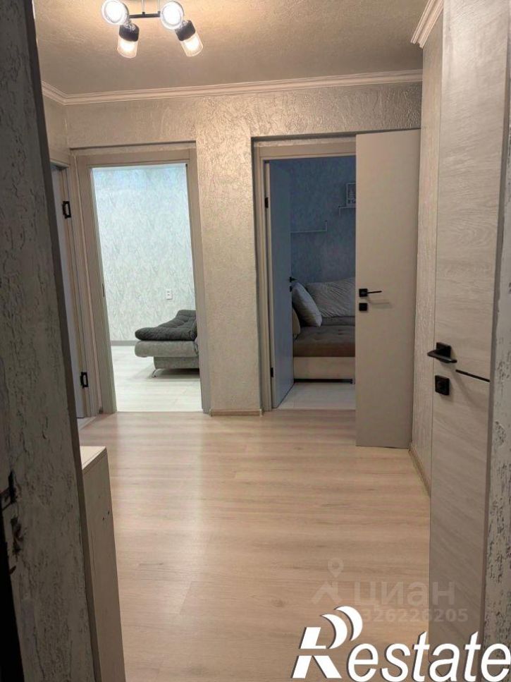 3-комн квартира улица Грибоедова, 17,  д. 17