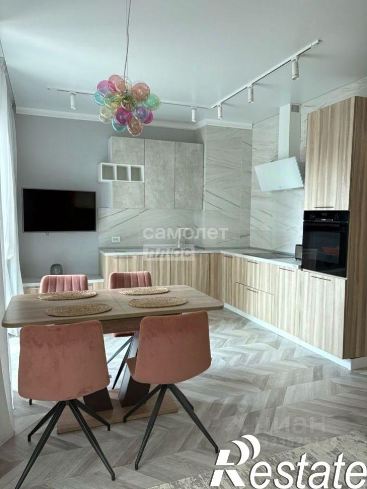 2-комн квартира Санаторная улица, 63/1,  д. 63/1