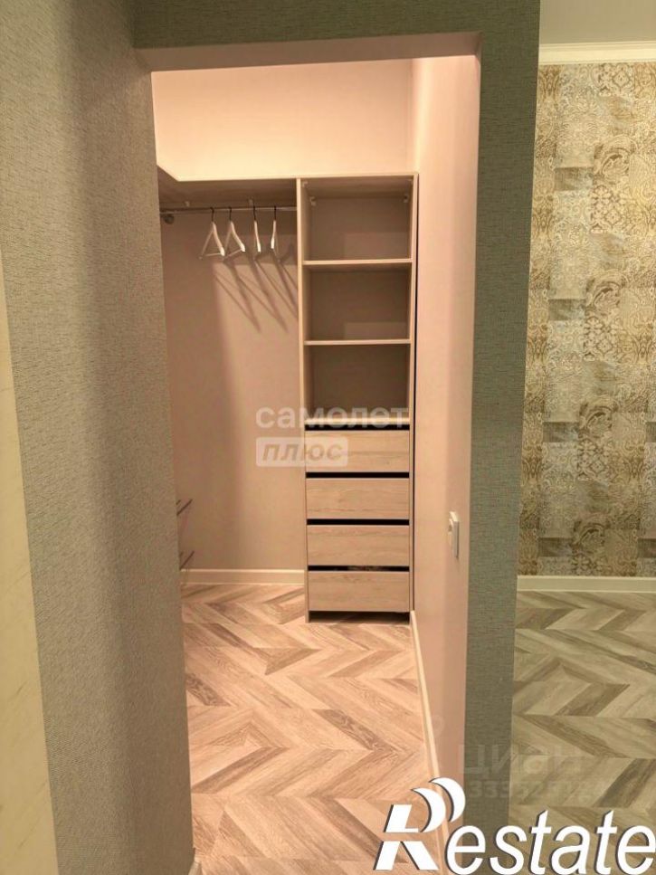 2-комн квартира Санаторная улица, 63/1,  д. 63/1