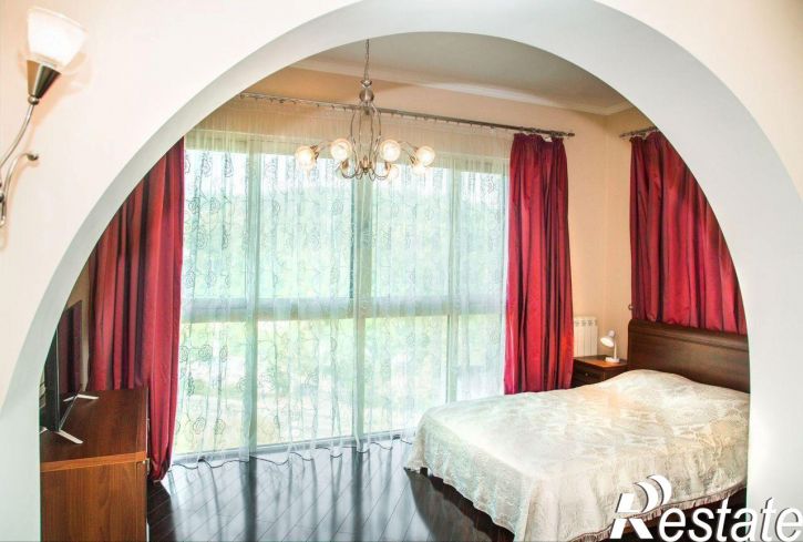 4-комн квартира проспект Пушкина, 6,  д. 6
