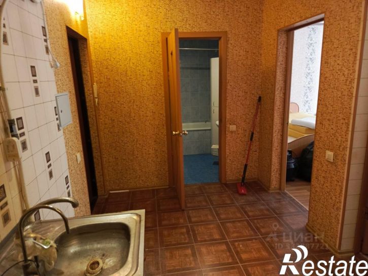 2-комн квартира Амбровая улица, 31,  д. 31