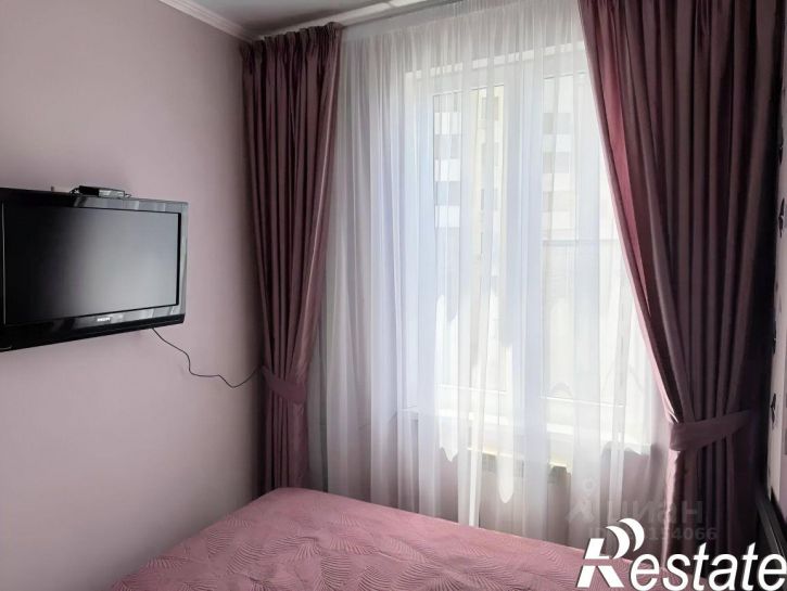 2-комн квартира улица Цюрупы, 4,  д. 4
