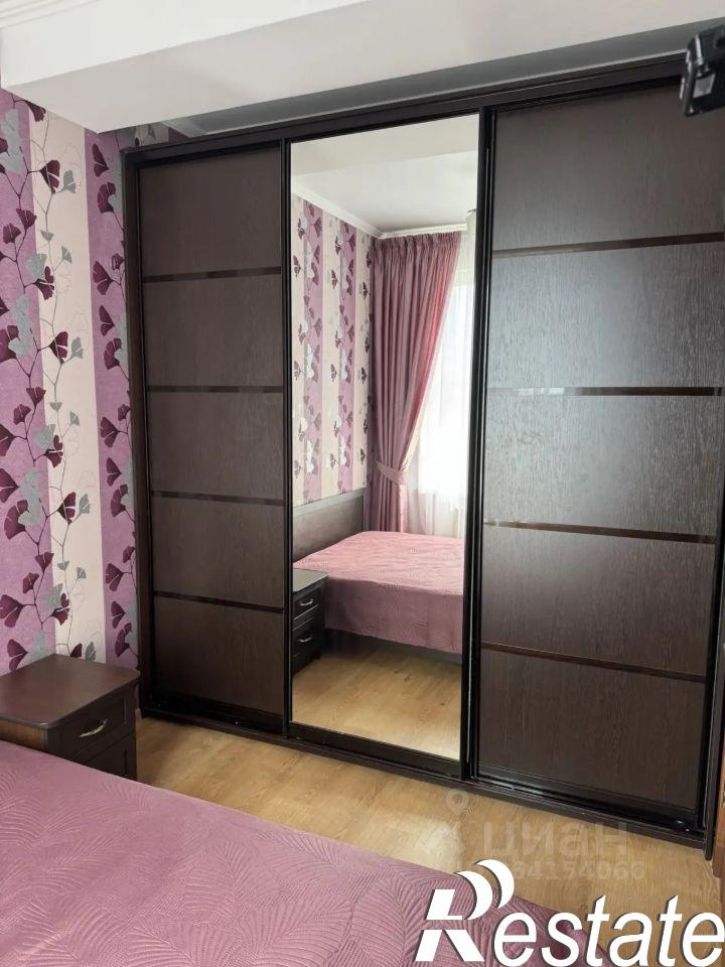2-комн квартира улица Цюрупы, 4,  д. 4