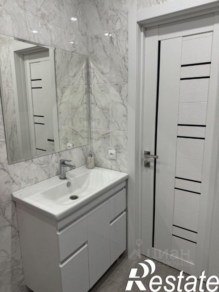 2-комн квартира улица Ленина, 290/7 к8,  д. 290/7 к8