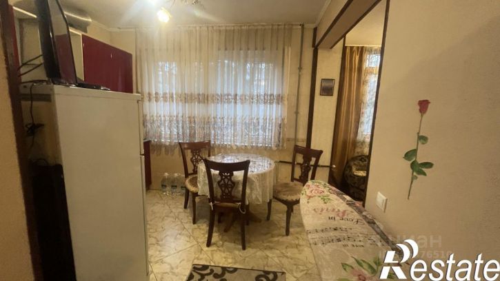 1-комн квартира улица Роз, 48,  д. 48