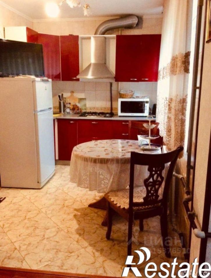 1-комн квартира улица Роз, 48,  д. 48