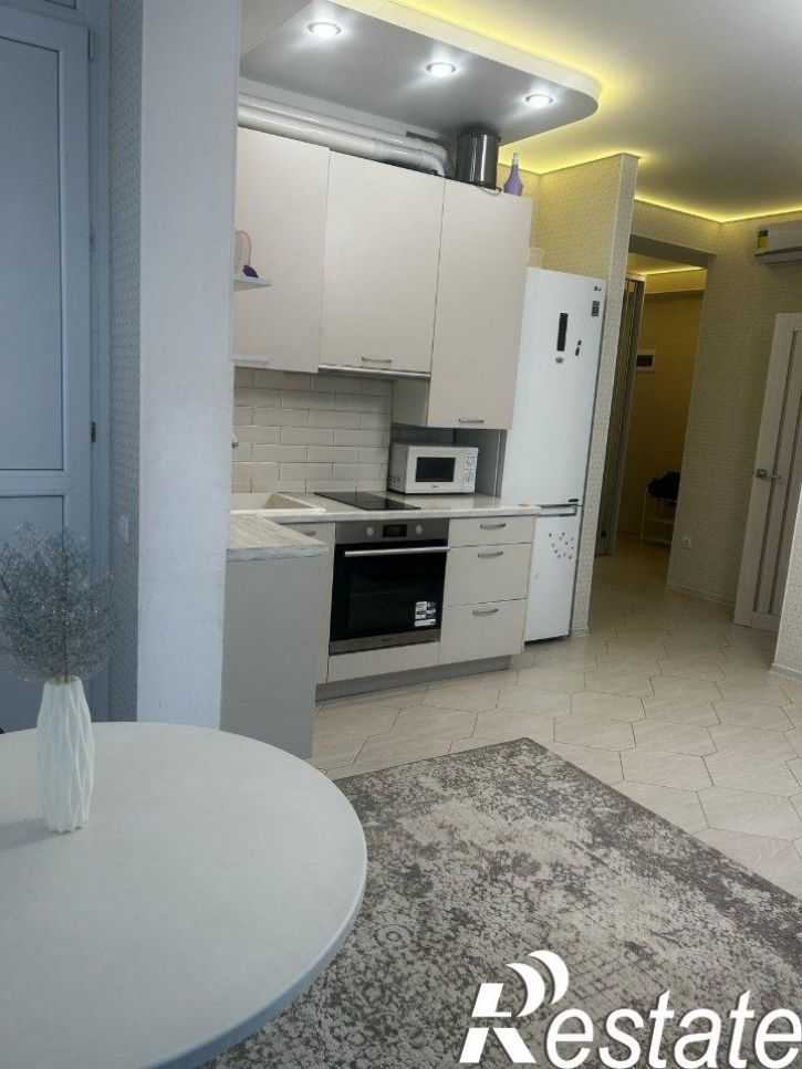 2-комн квартира Альпийская улица, 27,  д. 27