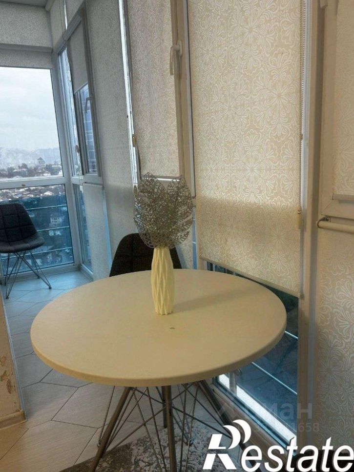 2-комн квартира Альпийская улица, 27,  д. 27