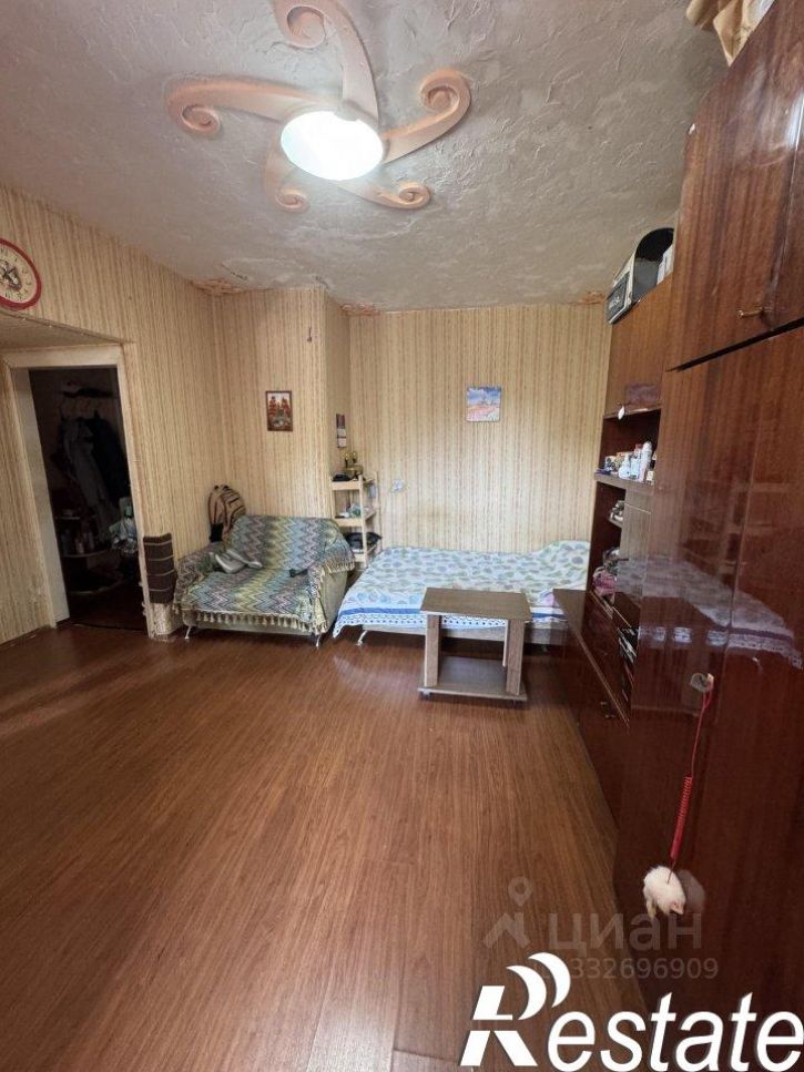 1-комн квартира улица Гагарина, 42,  д. 42