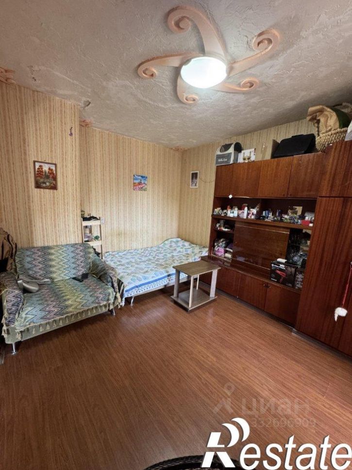 1-комн квартира улица Гагарина, 42,  д. 42