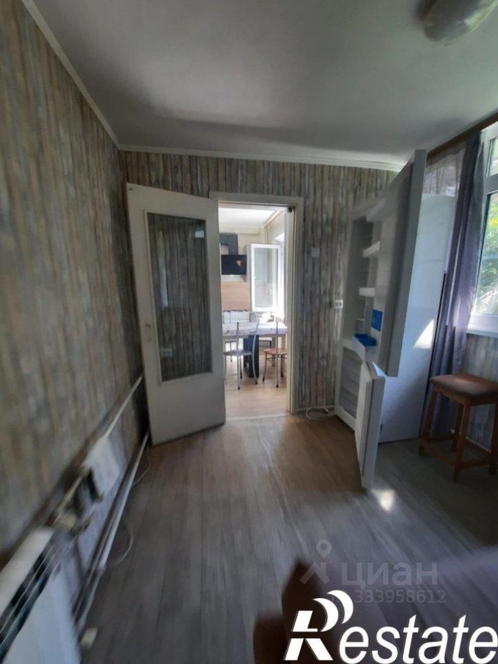 3-комн квартира улица Макаренко, 22,  д. 22