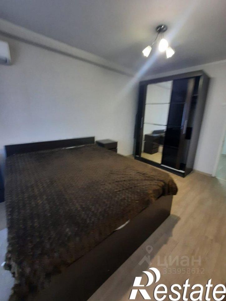 3-комн квартира улица Макаренко, 22,  д. 22