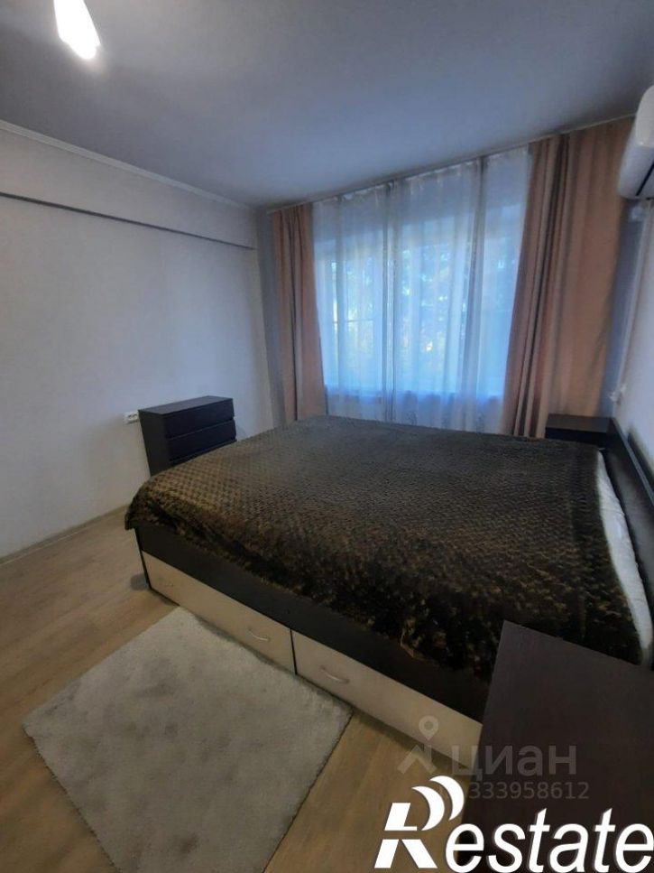 3-комн квартира улица Макаренко, 22,  д. 22