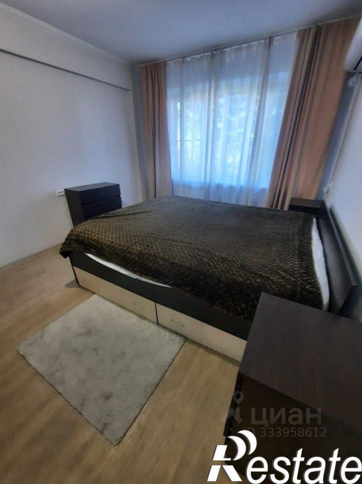 3-комн квартира улица Макаренко, 22,  д. 22