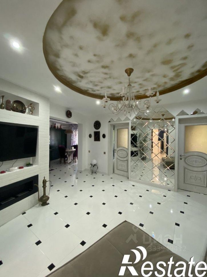 3-комн квартира улица Пирогова, 30,  д. 30