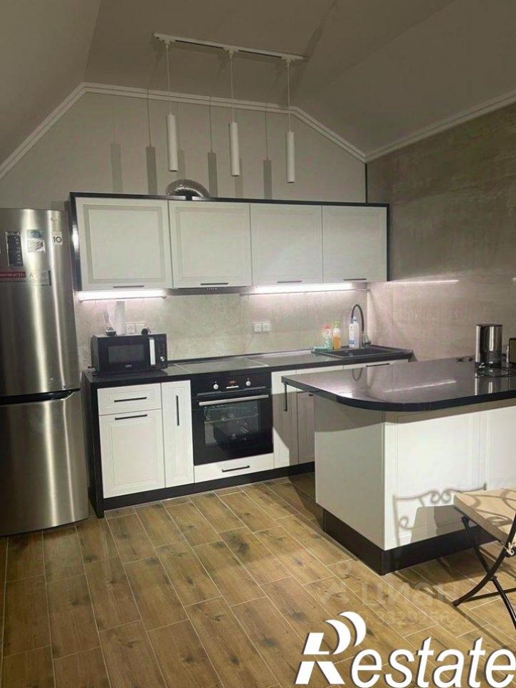 3-комн квартира улица Пархоменко, 19,  д. 19