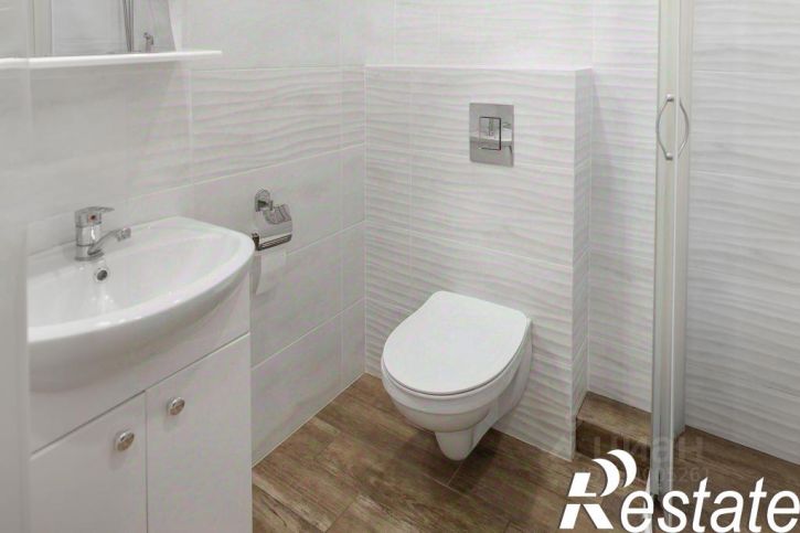 2-комн квартира улица Дмитриевой, 10Б,  д. 10Б