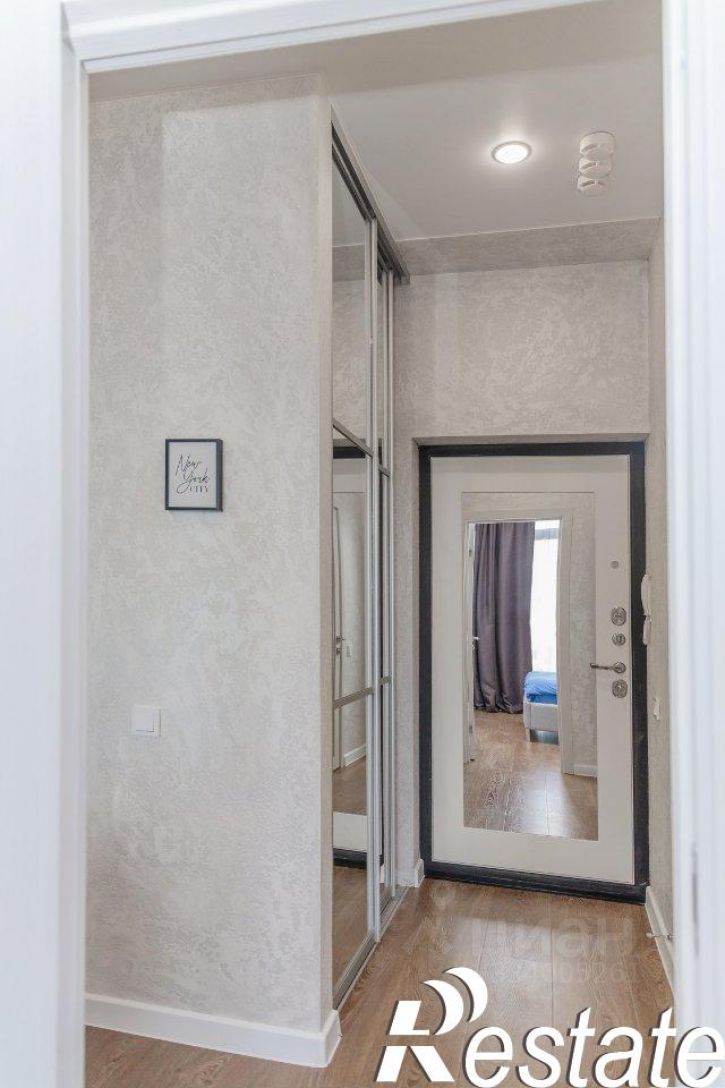 2-комн квартира улица Дмитриевой, 10Б,  д. 10Б