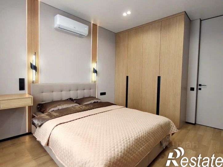2-комн квартира Крымская улица, 77А,  д. 77А
