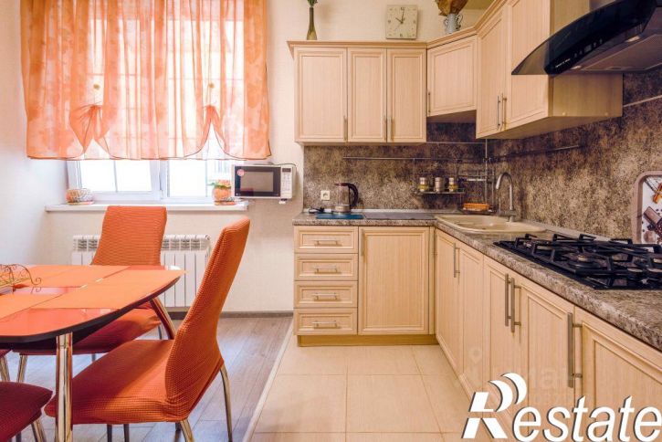 2-комн квартира улица Ульянова, 22,  д. 22