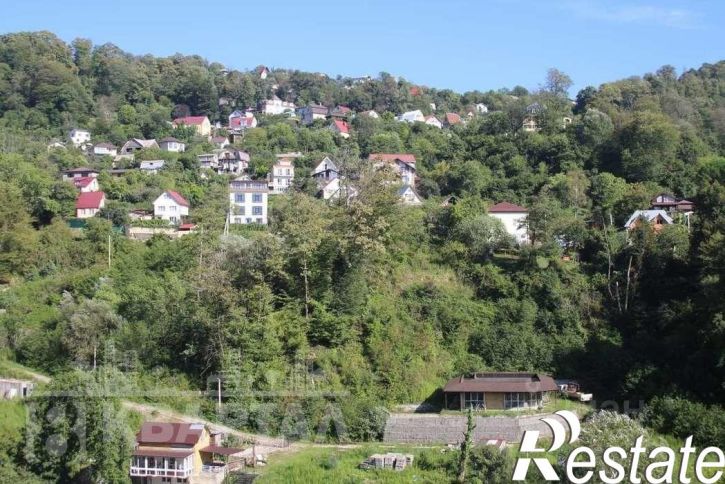 3-комн квартира улица Пирогова, 24,  д. 24