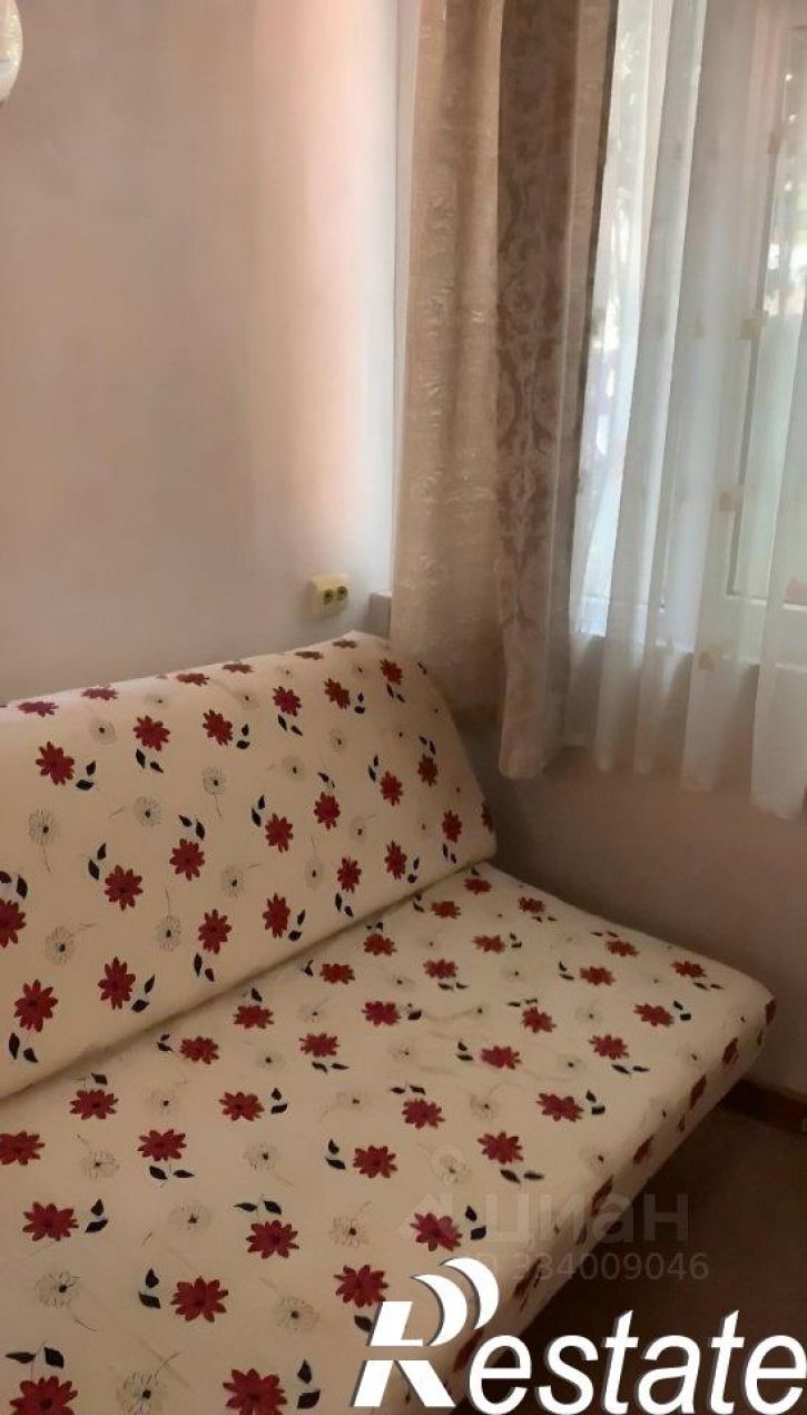 1-комн квартира улица Гагарина, 10,  д. 10