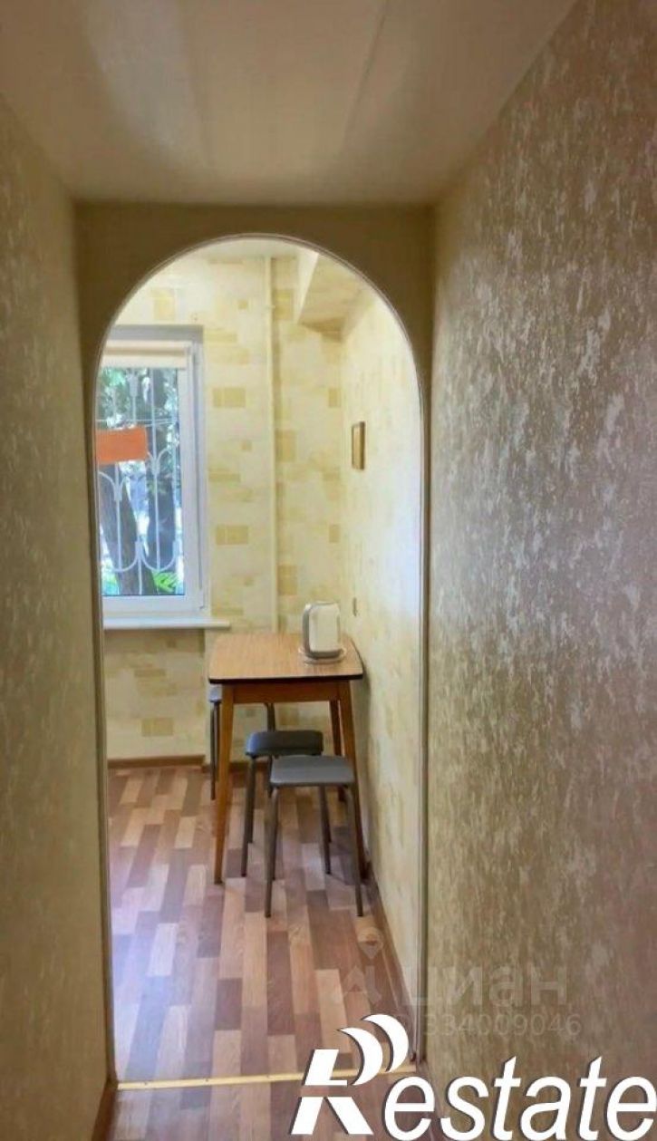 1-комн квартира улица Гагарина, 10,  д. 10