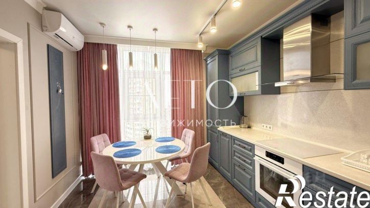 2-комн квартира улица Гастелло, 27Б к1,  д. 27Б к1