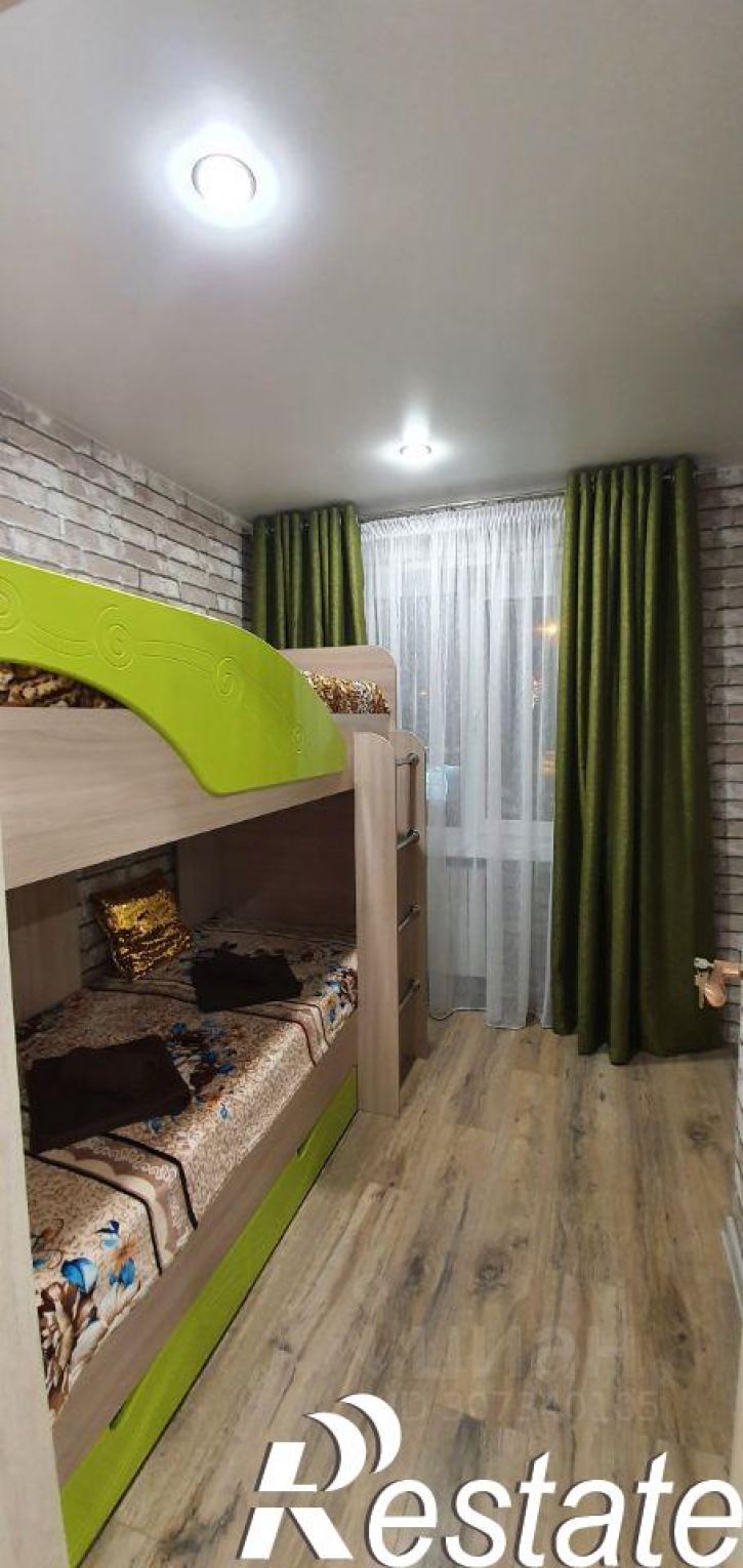 3-комн квартира улица Лазарева, 56,  д. 56