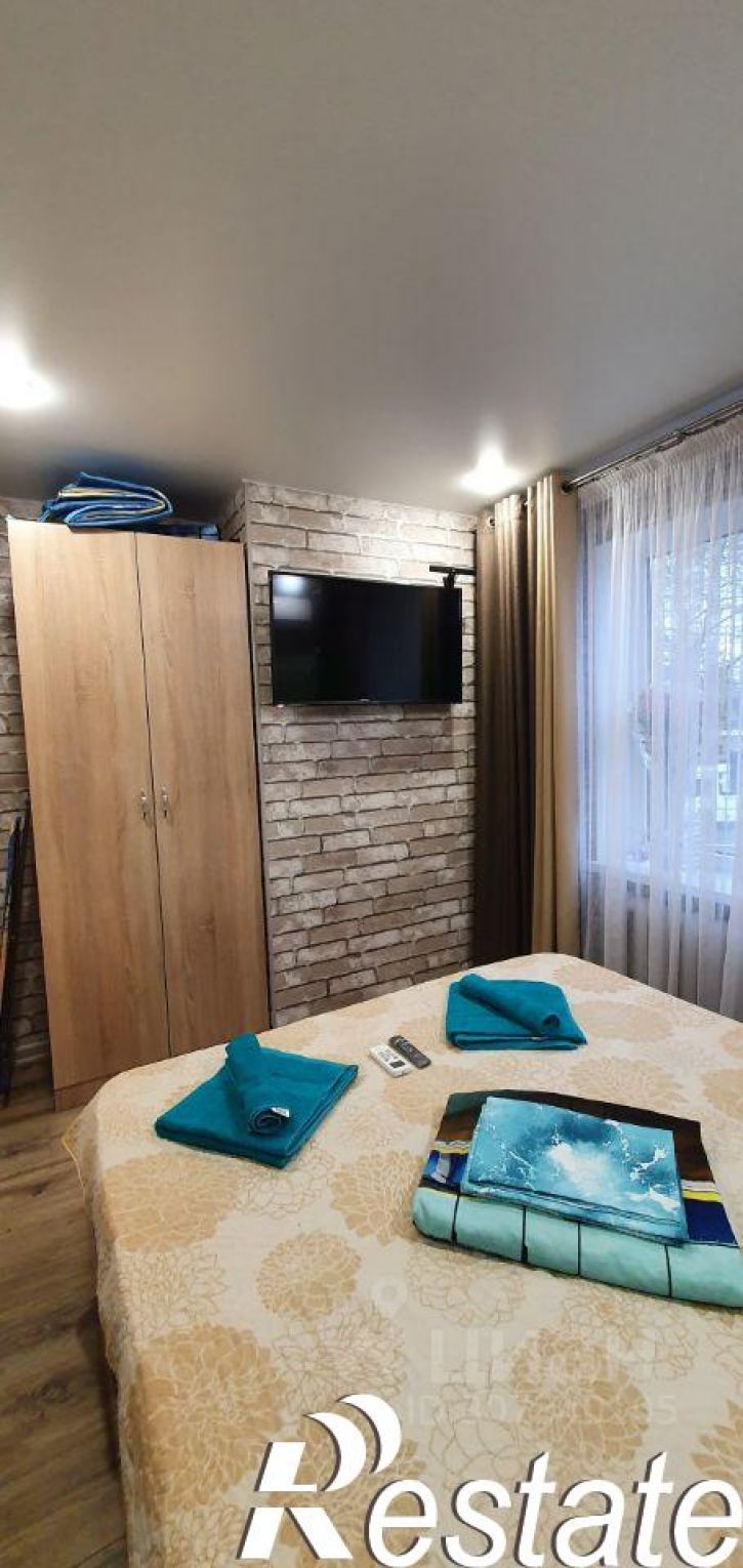 3-комн квартира улица Лазарева, 56,  д. 56